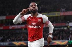 梅斯前锋梅开二度，帮助球队拿下宝贵三分