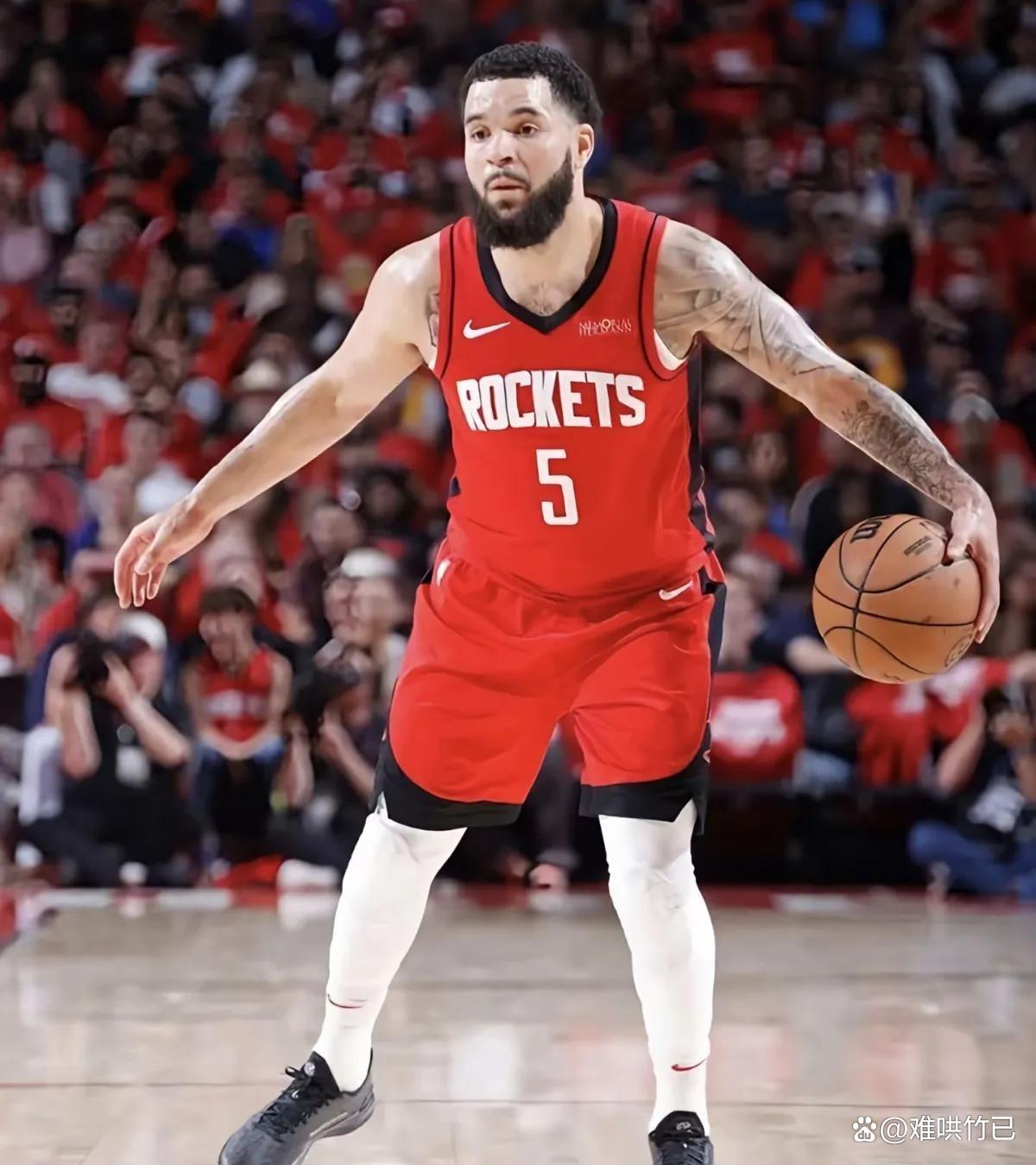 火箭主帅因战术失误遭到球迷质疑,局势变得岌岌可危 火箭主帅因战术失误遭到球迷质疑,局势变得岌岌可危