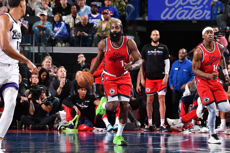 快船球星成功复出，带领球队再次取得连胜