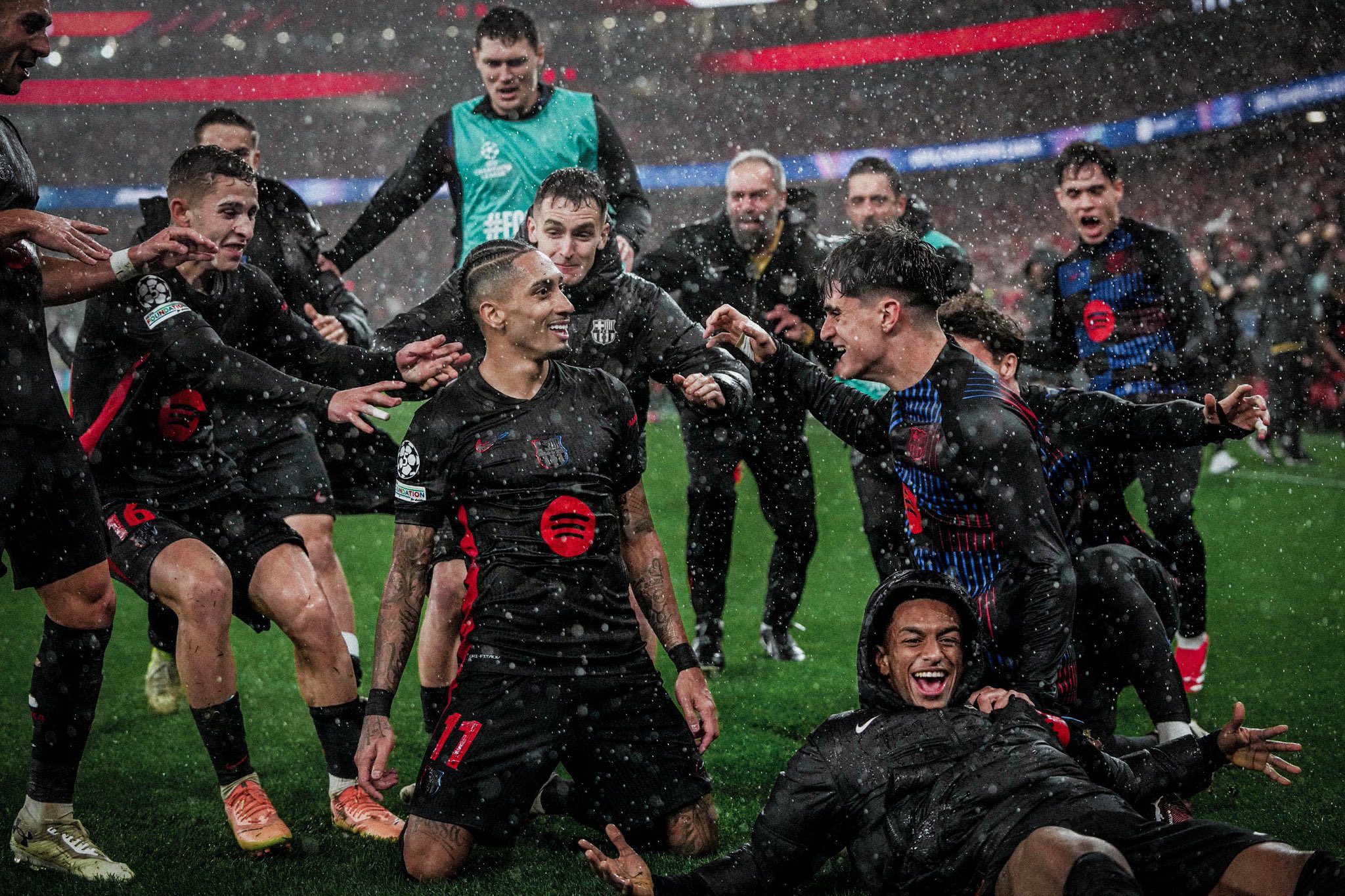 巴萨主场不敌对手遭遇连败,前景堪忧的简单介绍 巴萨主场不敌对手遭遇连败,前景堪忧的简单介绍