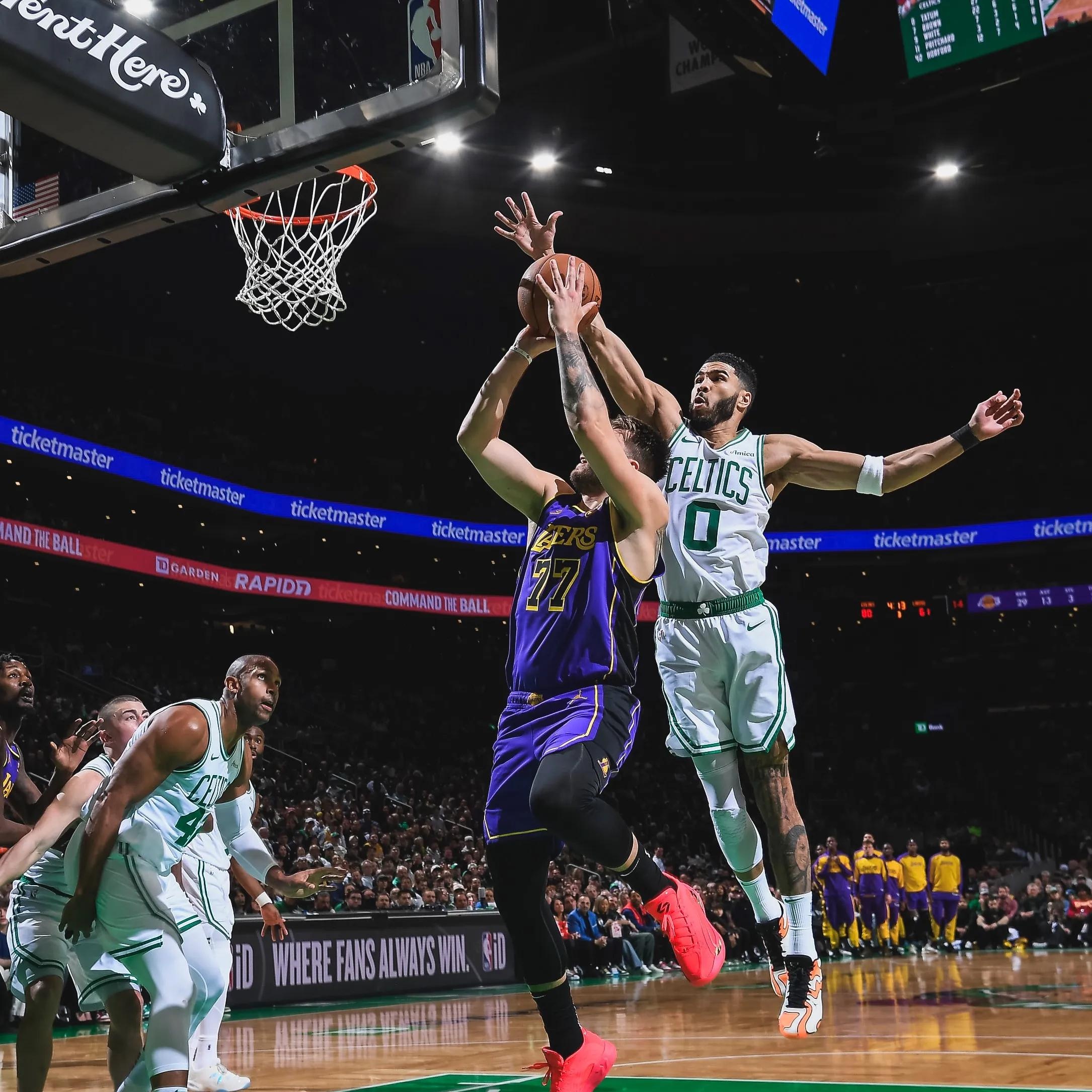 凯尔特人惨败湖人,遭遇两连败 凯尔特人惨败湖人,遭遇两连败