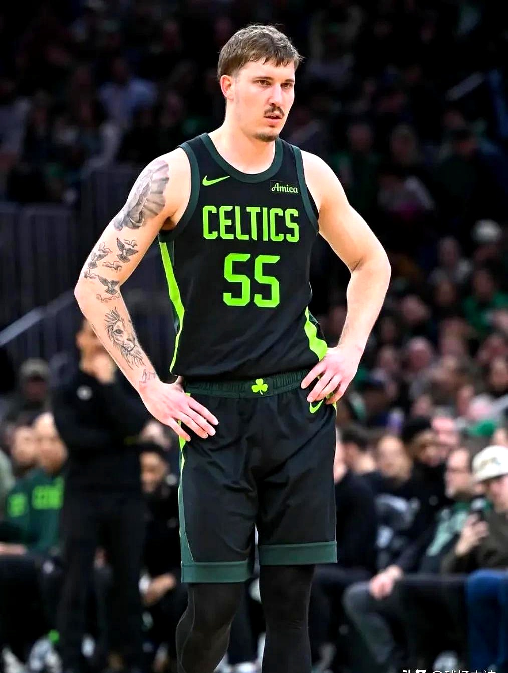 凯尔特人击败魔术，浓眉砍下25分